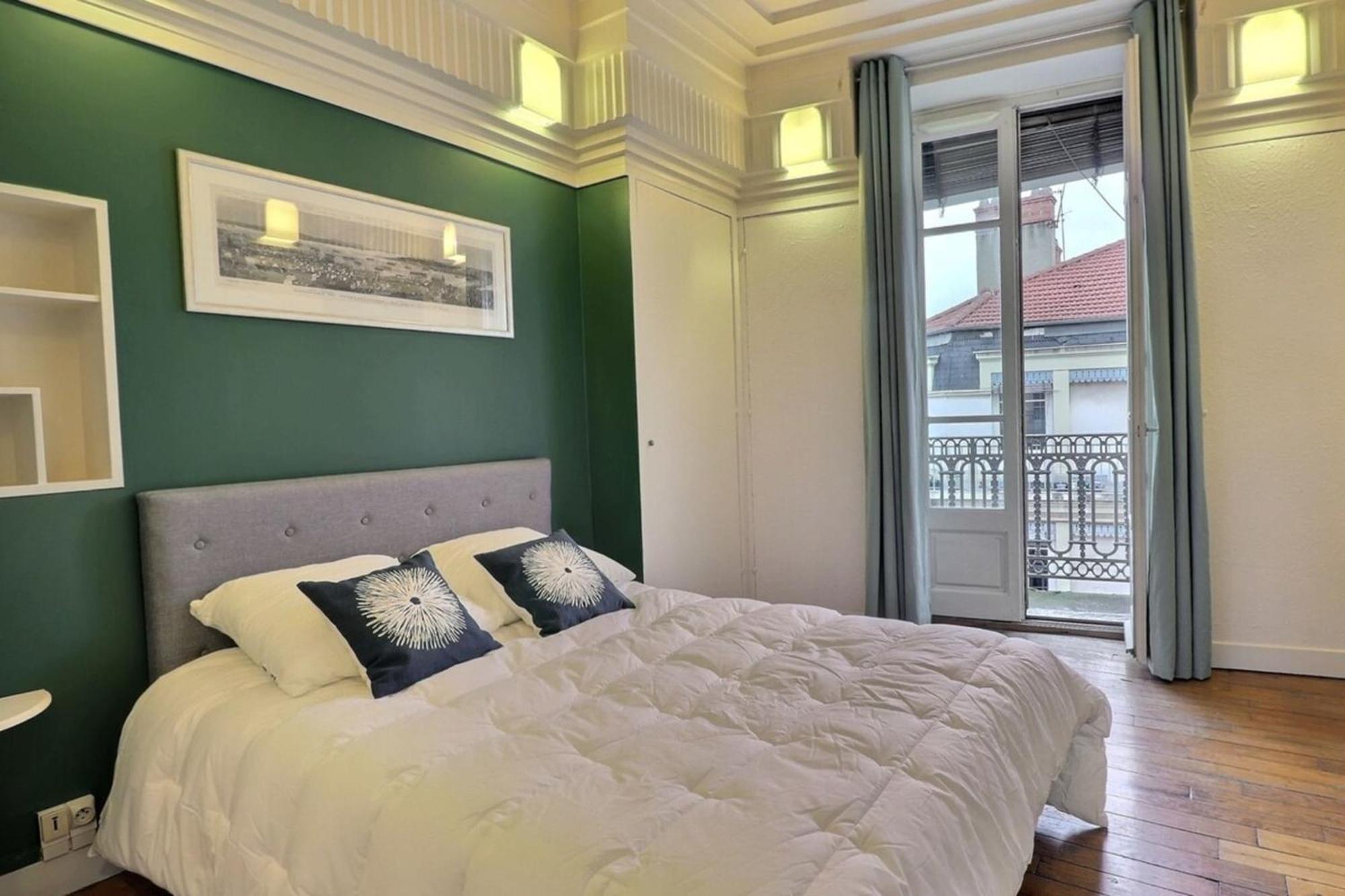 Chaponnay - Superb T2 Apartment - Lyon 3Rd エクステリア 写真